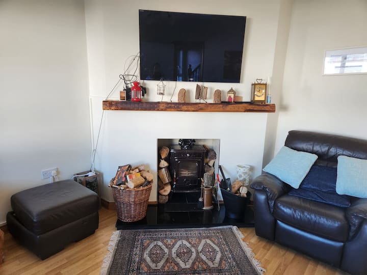 2 Cois Na Habhainn, Tullaghan Co Leitrim - Bundoran