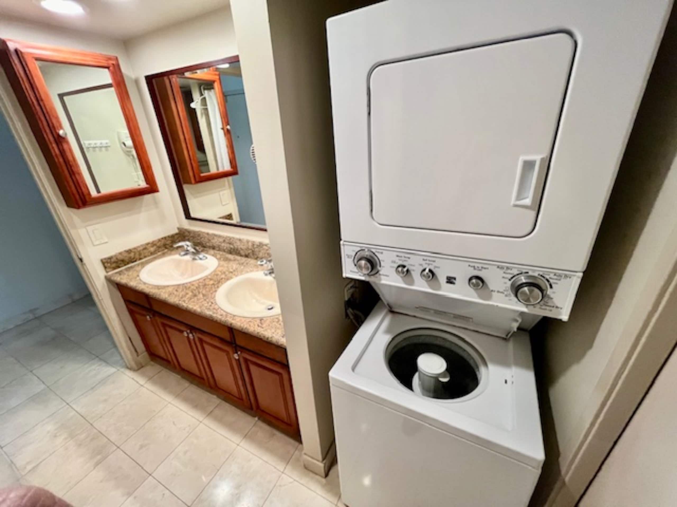 Condo in Honolulu · ★4.75 · 1 bedroom · 1 bed · 1 private bath - Image 4