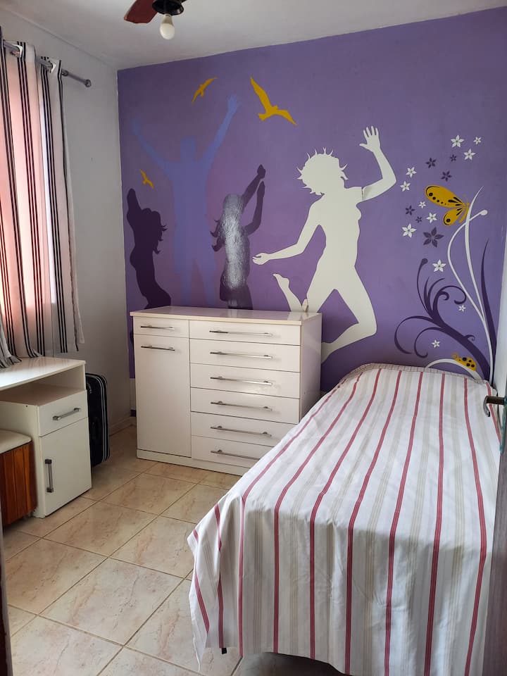 غرفة النوم 2