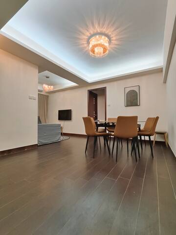 Large 3BR 2BTH Apartment In The Heart of TST gallery image 2