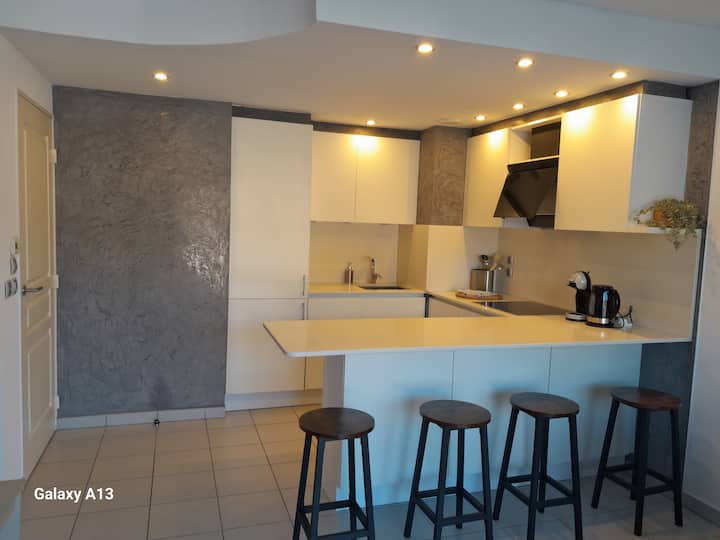 Cannes Centre, Clim, Vue Collines, Wifi, Parking ! - Cannes