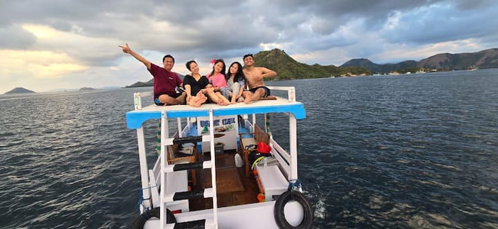 Dailly Komodo & Snorkling Trip - Slow Wooden Boat - Labuan Bajo