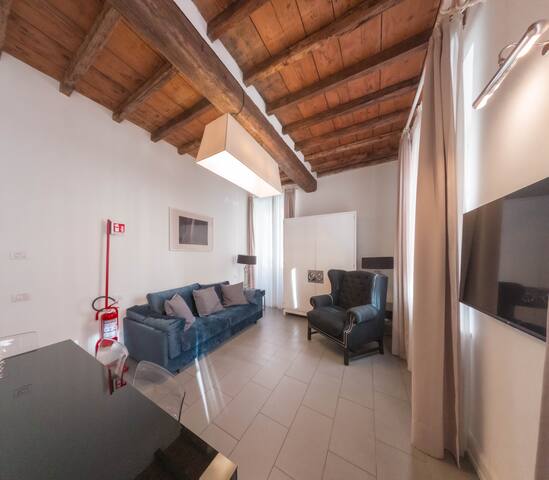 St. Peter Vatican suite stay (MAS-1-2) gallery image 5