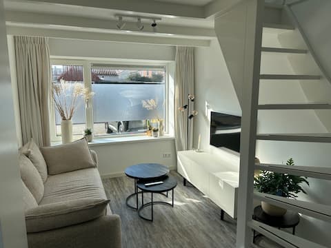 Top performing Airbnb: Beach House Noordwijk aan Zee in Noordwijk Zee