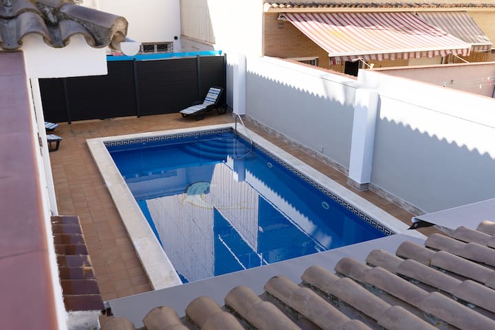SeaHomes Vacations managed Airbnb listing 1