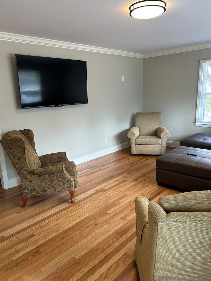 Cedar Lane House W/ Rv Hookups - Clemson, SC