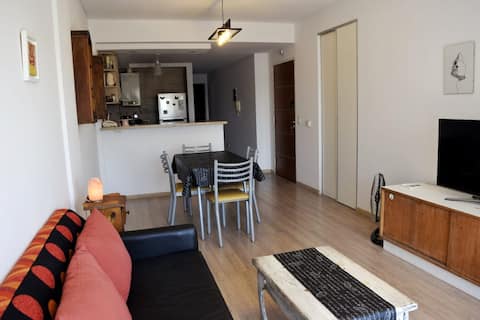 Successful Airbnb property: Two spacious and bright rooms in Flores