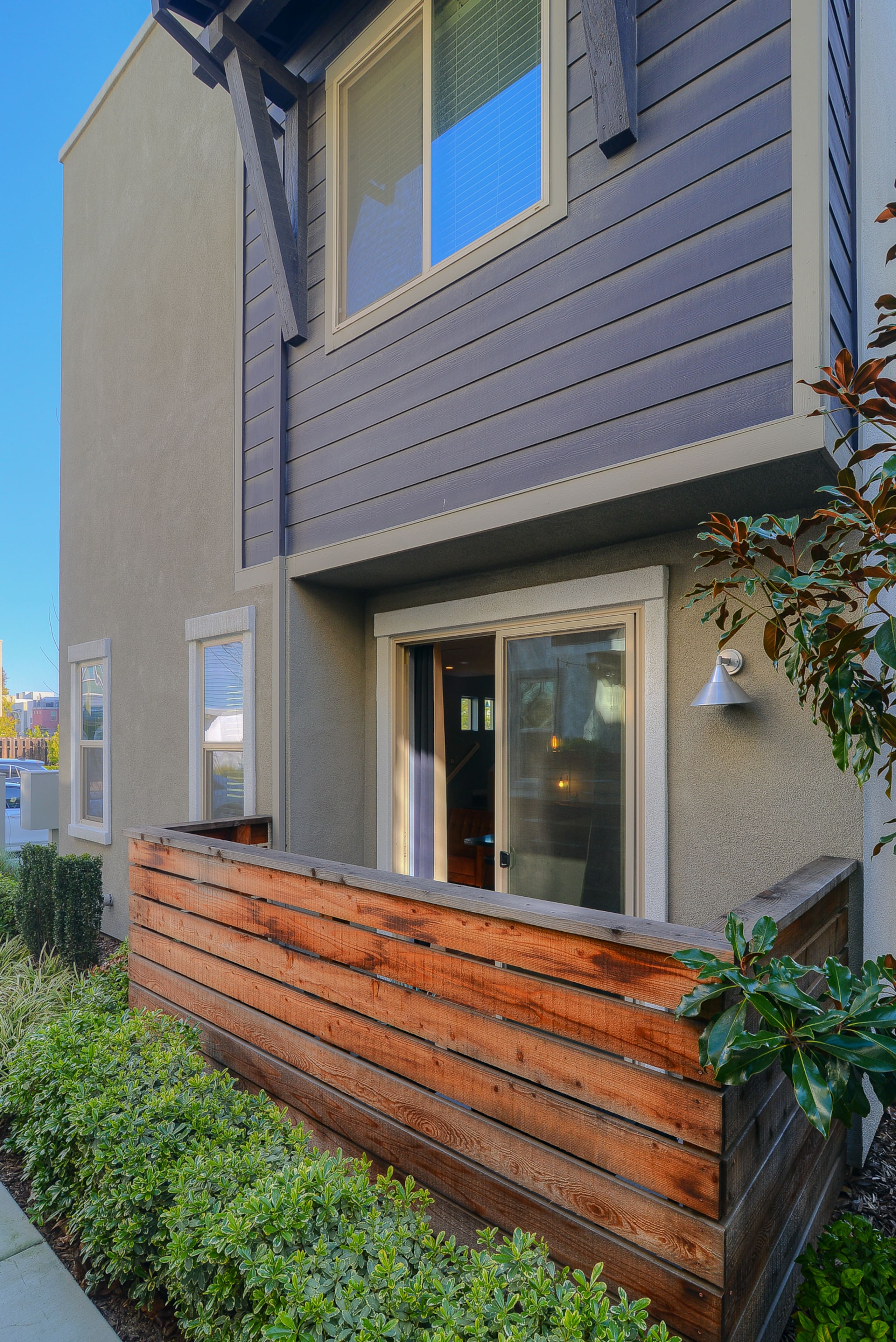NEW Downtown Sac Home, Quiet & Central - Photo 22