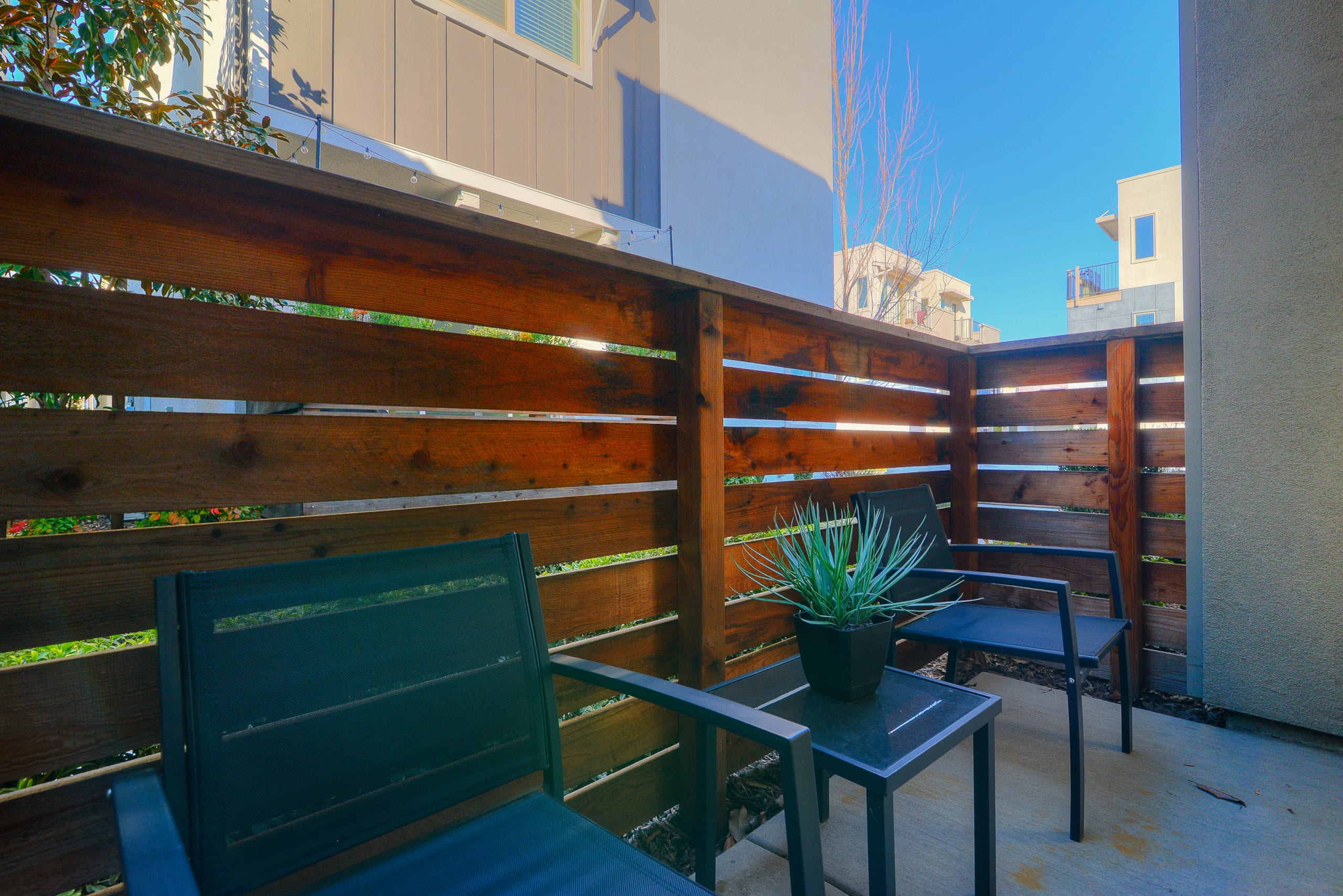 NEW Downtown Sac Home, Quiet & Central - Photo 18