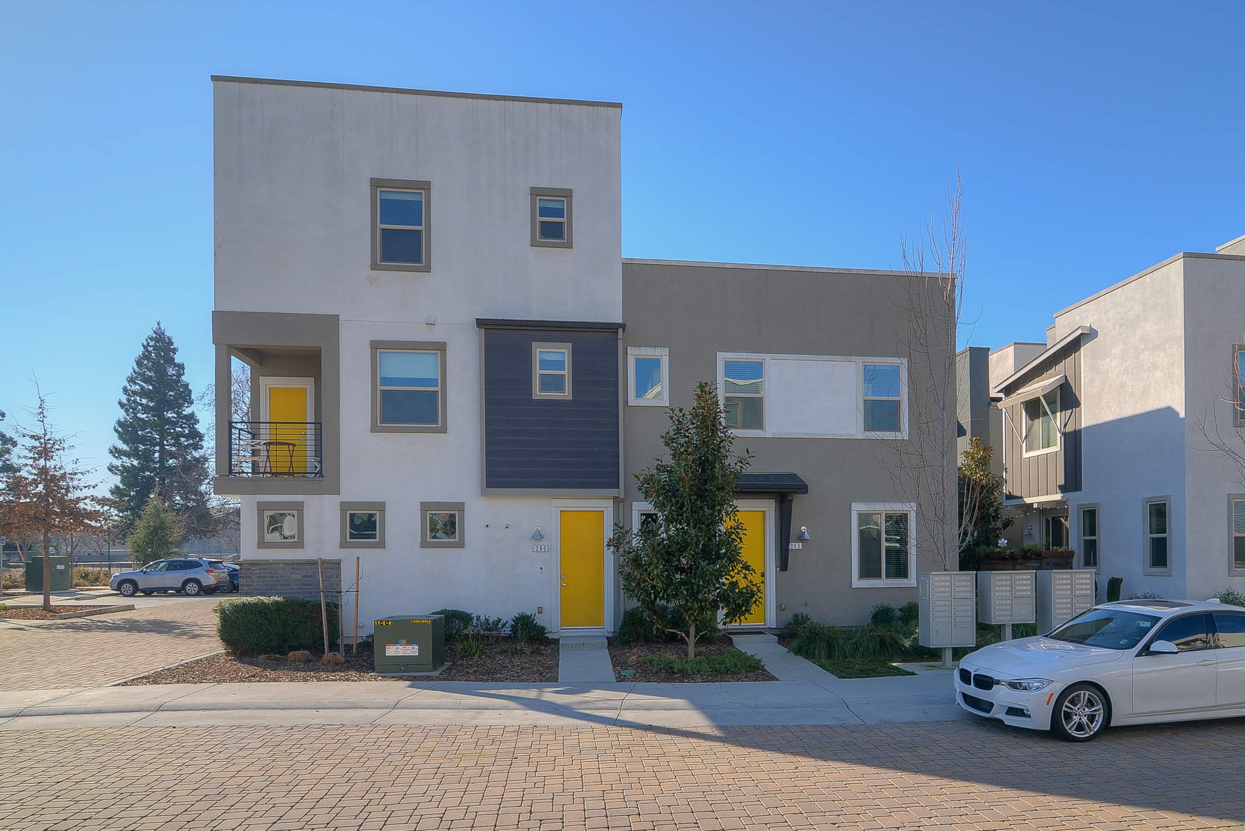 NEW Downtown Sac Home, Quiet & Central - Photo 21
