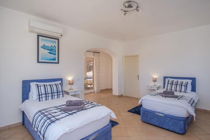 Chambre 6