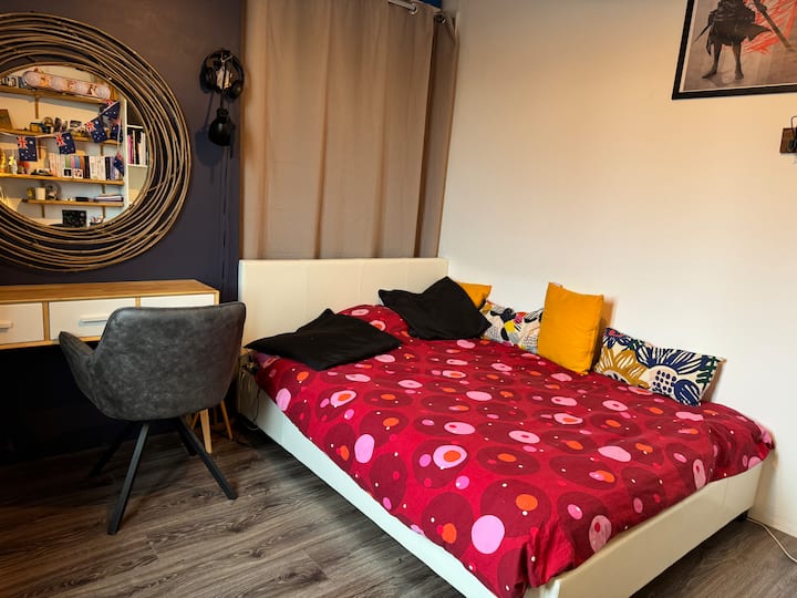 غرفة النوم 1