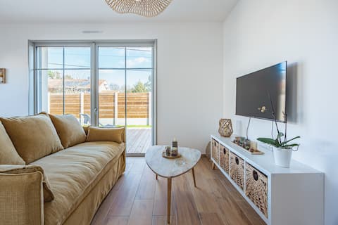 Successful Airbnb property: Charming "Piraillan" house in Lège Cap Ferret