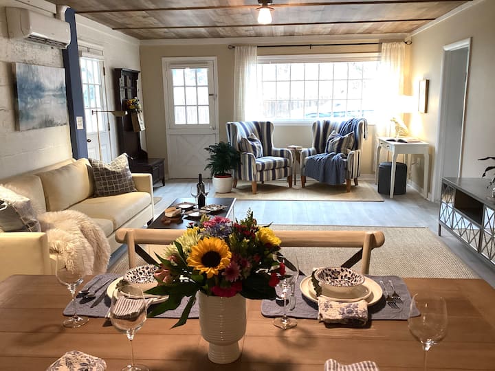 New, Chic River Bungalow In Historic District - Chesapeake Bay