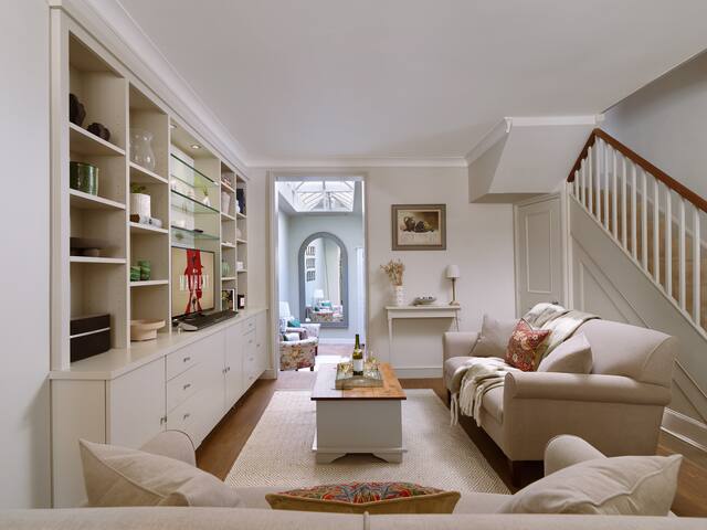 Kings Road, Chelsea, sleeps 6 gallery image 4