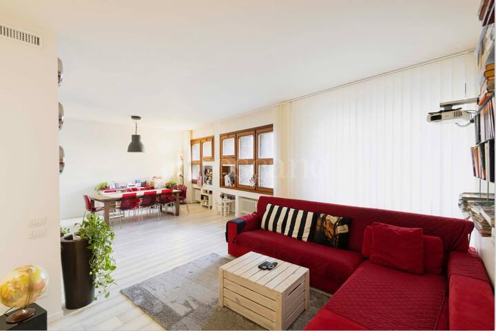 Appartamento Lusso in Centro gallery image 2