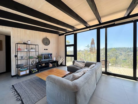 Top performing Airbnb: House in El Maitén Reserve Park in Navidad