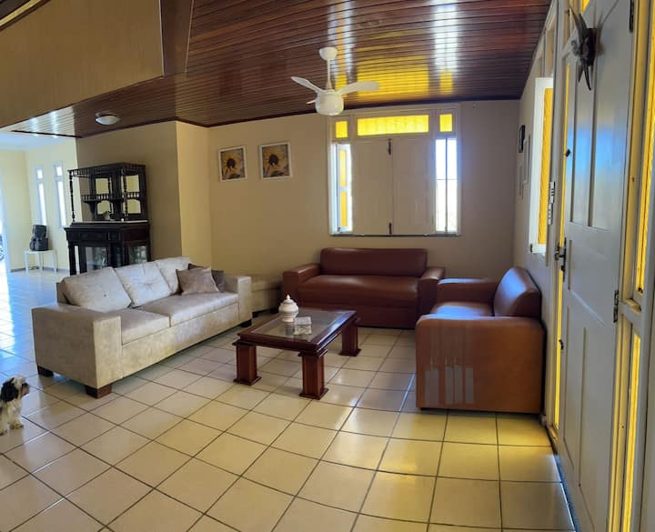 Casa Arejada E Espaçosa - Aracaju