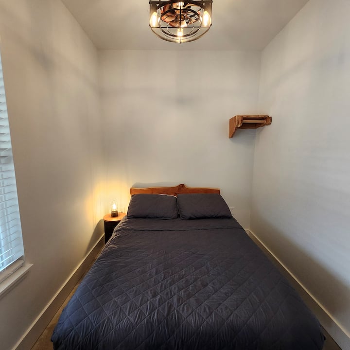 საძინებელი 1