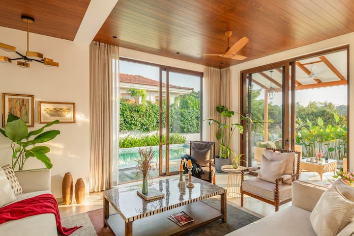 Living room image 3