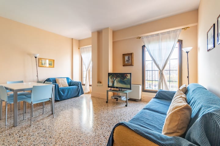 Guesthost - Giudecca Elegant Apt W/ Stunning View! - Venise