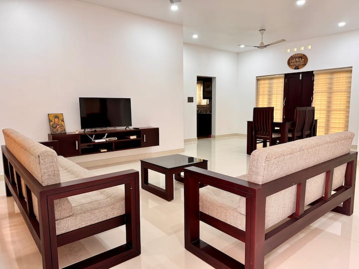 Cheers Home Stay - Pala