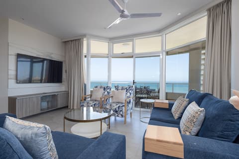 704 Oyster Quays - by Stay in Umhlanga