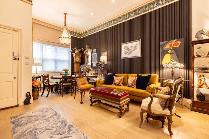 Paddington 7-Bed 13-Guest Massive House w/Patio gallery image 2