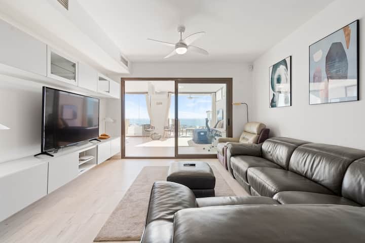 Chic Mijas Retreat With Pool & Terrace - Rdr465 - Calahonda