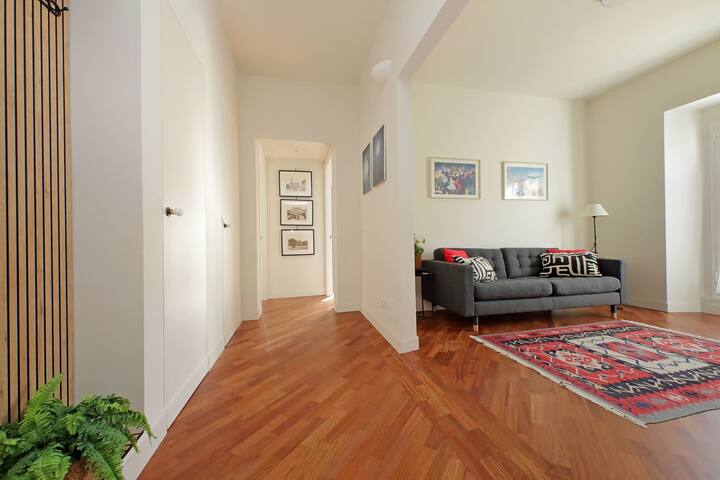 Vatican apartment 1 Leone IV – Mr. Lucas gallery image 2