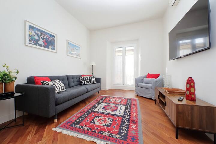 Vatican apartment 1 Leone IV – Mr. Lucas