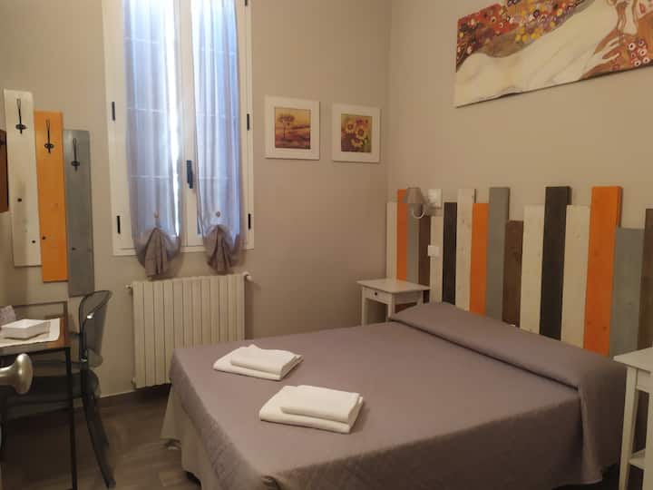 Camera Singola Con Bagno Privato A Bologna - Bolonia
