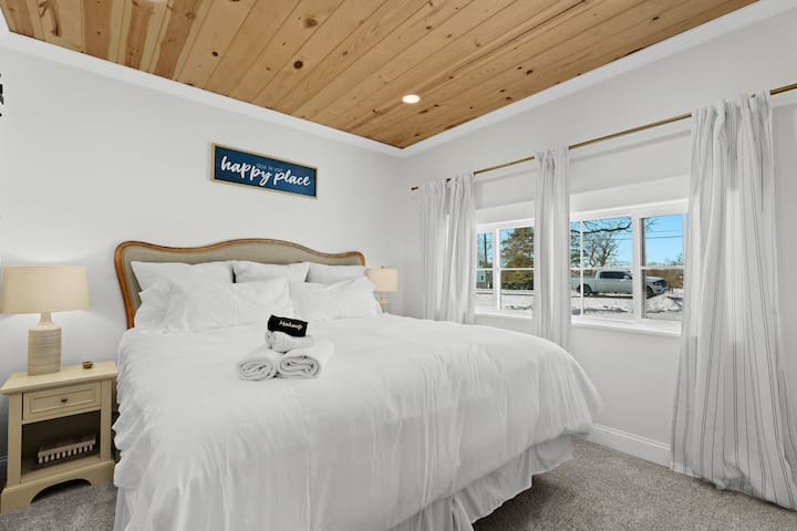 Брачен кревет (широк 150-179 см) со прилагодлив/душек за масажа!