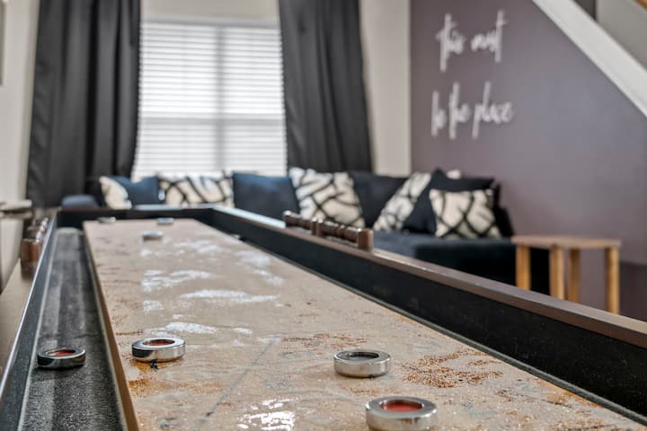 Chill Escape | Outdoor Serenity & - Houston, TX
