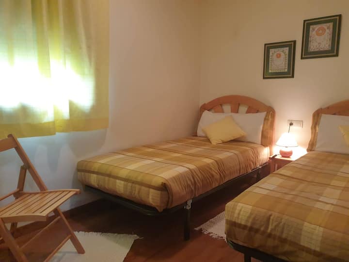 غرفة النوم 2