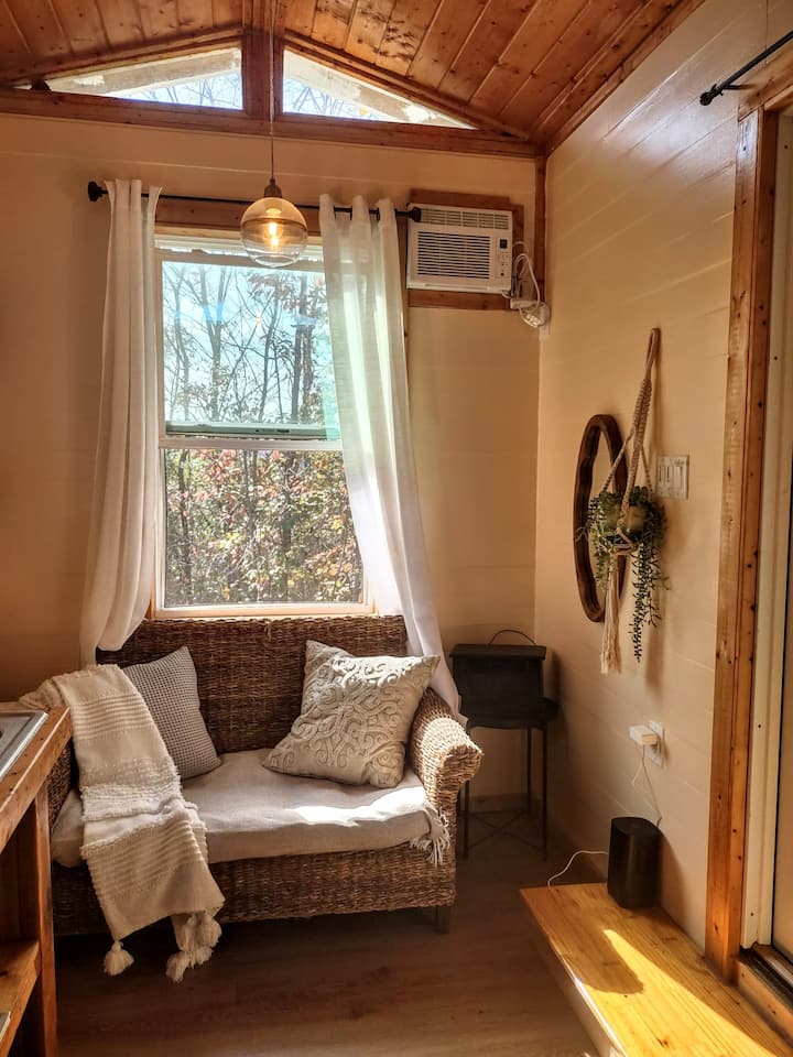 Tiny Experience Near Hanging Rock - Danbury, NC