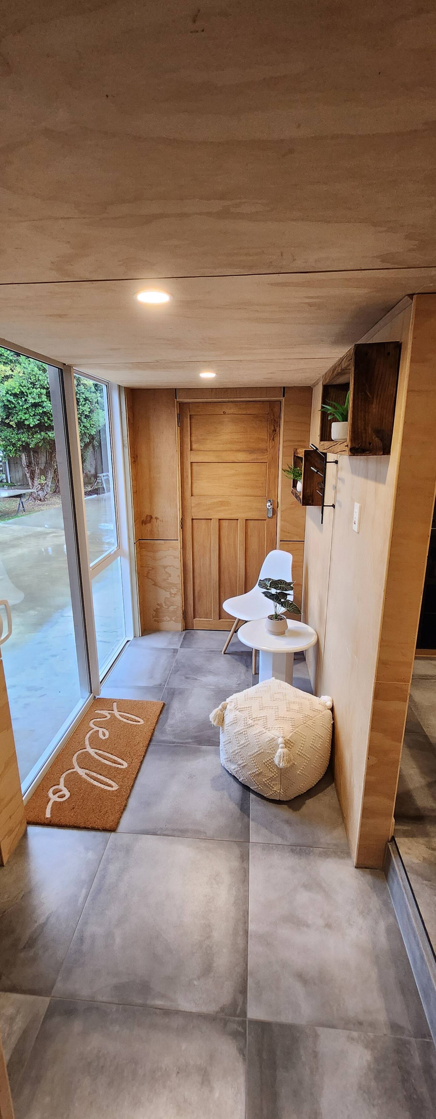 Cozy Hide Away 3