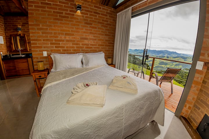 Super Comfortable Queen Bed!  with an amazing view!