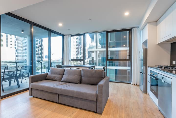 Great Location 1bedroom W/parking South Brisbane - Samford