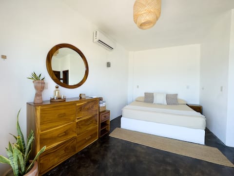 Room Mar 2 in Sanmara with Stalink and A/C