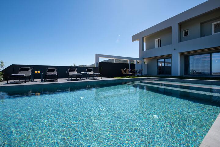 Villa Arithea gallery image 3