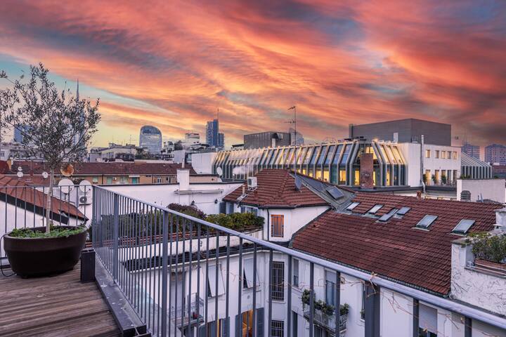 Moscova: elegance and modern design with rooftop gallery image 2