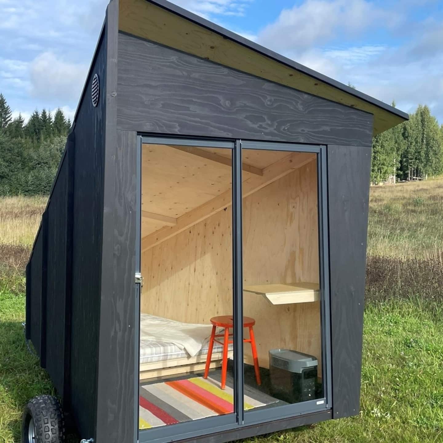 Mobiili Piharakennus Kartanolla 2