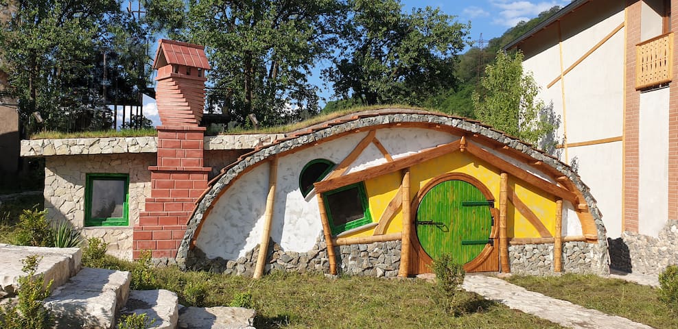 Vardush managed Airbnb listing 2