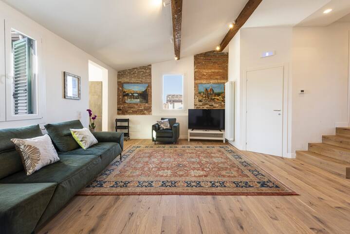 Santa Maria Novella penthouse