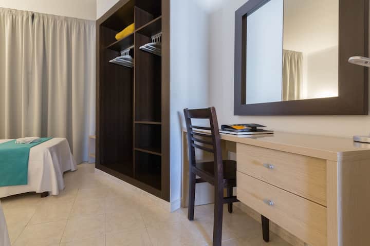 Comfy Tribe Cuadruple Orosol - Sant Antoni de Portmany