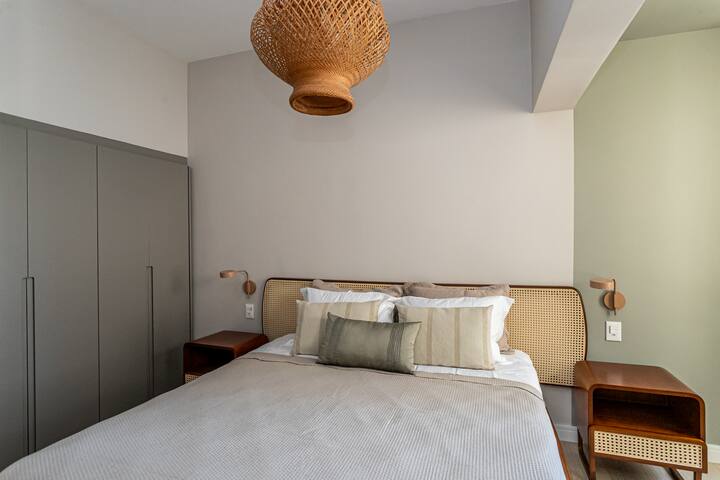 Iconic 3Bdr apartment in Ipanema gallery image 2