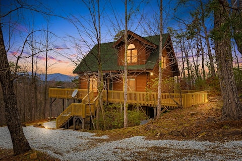 Pet Friendly Home near Lake Lure