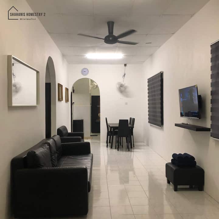 Shahanis Homestay 2 - Spacious Home In Kemaman - Chukai