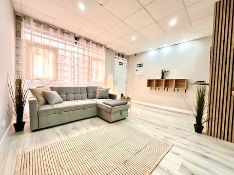 Popular Airbnb listing: Studio in Benicalap in Benicalap